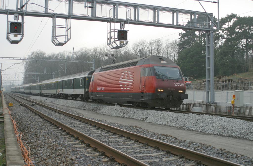 Photo d'une Re 460 000-118, Prise à Creux-de-Genthod le 18 janvier 2003 03:38