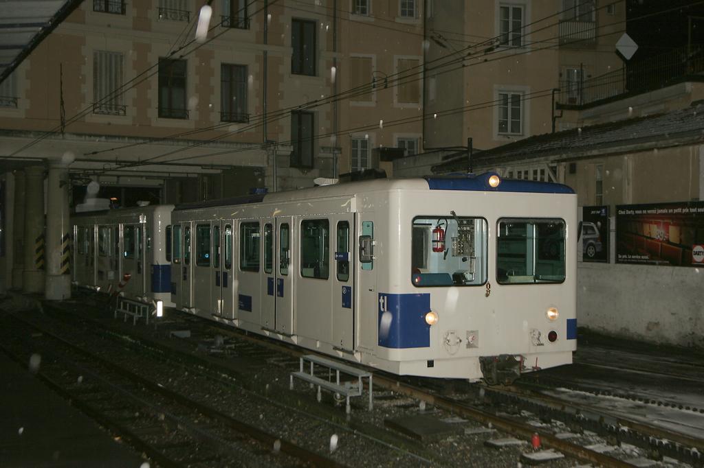 Photo d'une Bt, Prise à Lausanne-Ouchy le 17 janvier 2006 06:04